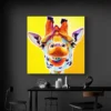 tableau girafe jaune carre 3.webp